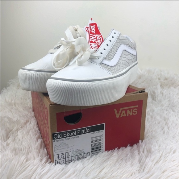 vans snake white